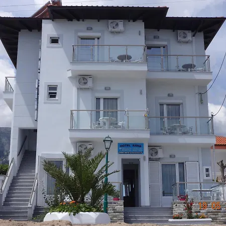 호텔 Anna *